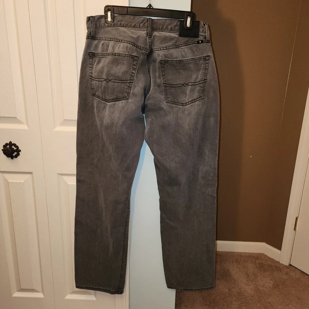 Lucky Brand Mens Jeans 221‎ Size 32x34 Original Straight Jeans Gray Wash
